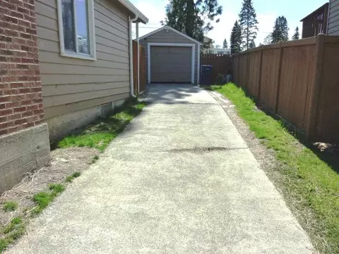 3314 E 24th Ave, Spokane, WA 99223 photo 17