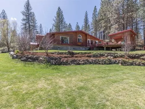 47901 River View Ln, Ford, WA 99013 photo 9