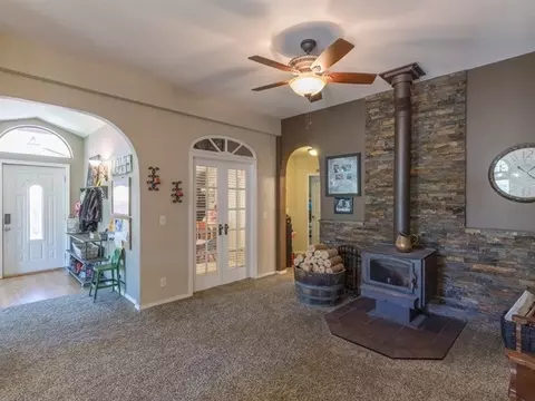 47901 River View Ln, Ford, WA 99013 photo 3