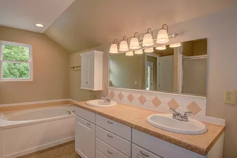 1218 E 5th Ave, Spokane, WA 99202 photo 19
