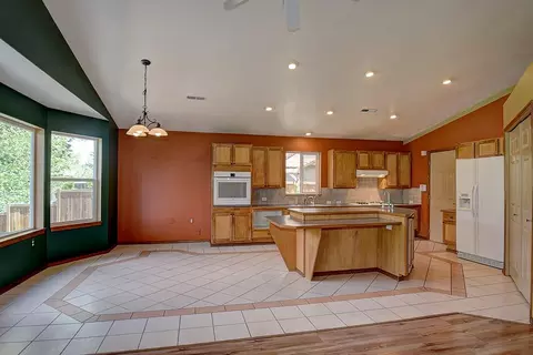 3407 E 47th Ave, Spokane, WA 99223 photo 5