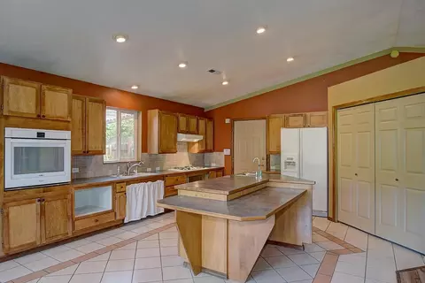 3407 E 47th Ave, Spokane, WA 99223 photo 6