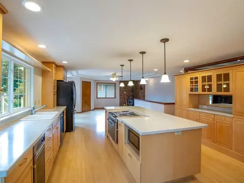 1104 E Glencrest Dr, Spokane, WA 99208 photo 6