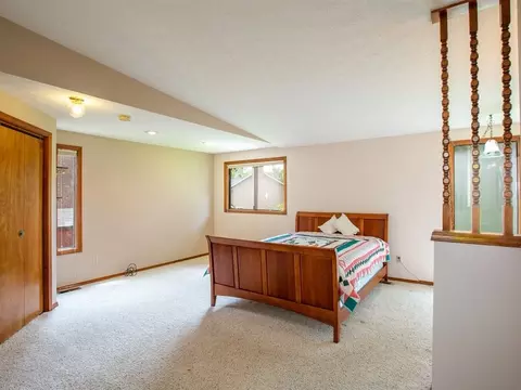 1104 E Glencrest Dr, Spokane, WA 99208 photo 9
