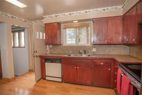 3019 E 19th Ave, Spokane, WA 99223 photo 5
