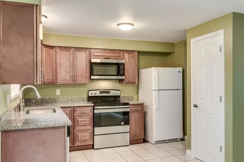 3903 E 35th Ave, Spokane, WA 99223 photo 8