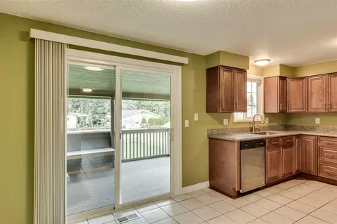 3903 E 35th Ave, Spokane, WA 99223 photo 7