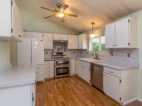 11008 E 34th Ave, Spokane Valley, WA 99206 photo 6