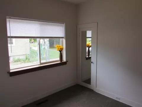 3618 E 6th Ave, Spokane, WA 99202 photo 3