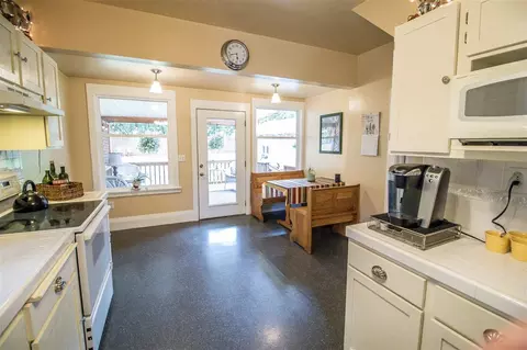 1014 E 13th Ave, Spokane, WA 99202 photo 7
