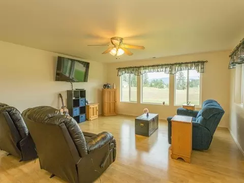 4505 E Streamside Ln, Colbert, WA 99005 photo 10