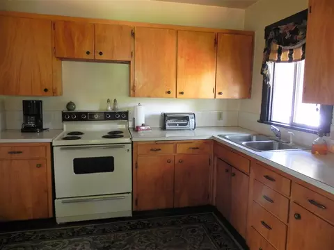 948 E 38th Ave, Spokane, WA 99203 photo 5