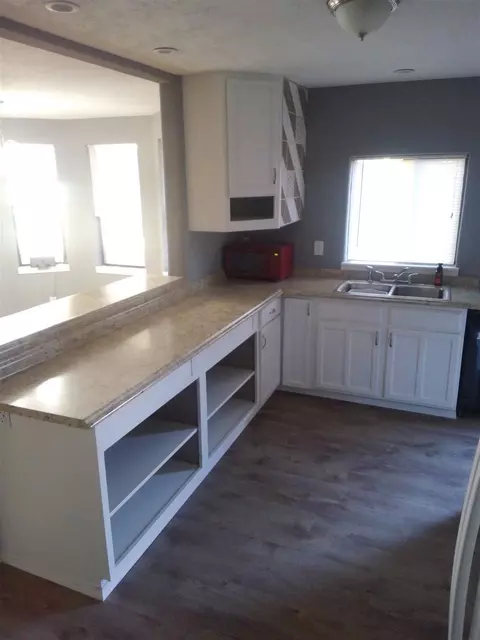 3012 Everett Ave, Spokane, WA 99217 photo 6
