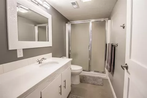 706 E High Dr, Spokane, WA 99203 photo 17