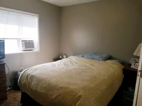 623 E Sanson Ave, Spokane, WA 99207 photo 9