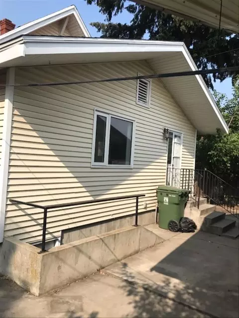 314 E Crown Ave, Spokane, WA 99208 photo 18