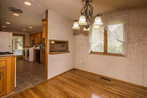 11821 E 15th Ave, Spokane Valley, WA 99206 photo 5