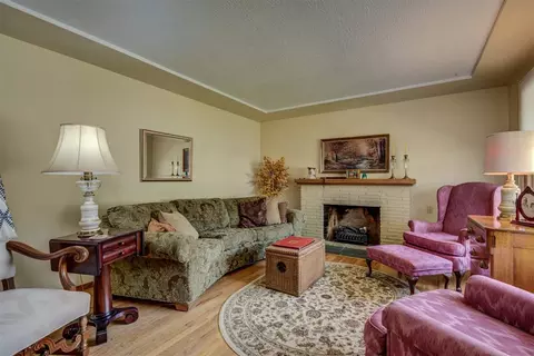 11716 E 15th Ave, Spokane Valley, WA 99206 photo 3