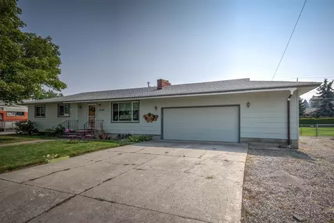 11716 E 15th Ave, Spokane Valley, WA 99206 photo 2