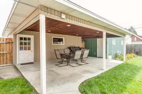 1308 Everett Ave, Spokane, WA 99207 photo 10