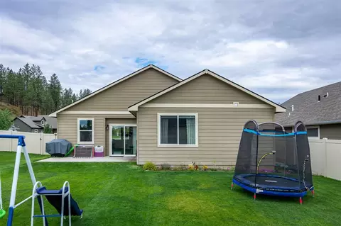 204 E Travis Ct, Spokane, WA 99208 photo 18