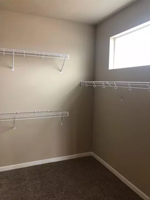 8610 N Maple Ln, Spokane, WA 99208 photo 10