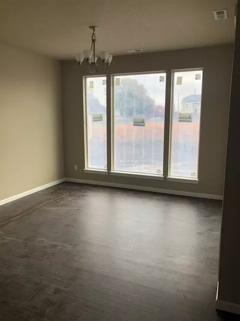 8610 N Maple Ln, Spokane, WA 99208 photo 6