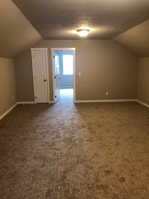 8610 N Maple Ln, Spokane, WA 99208 photo 13