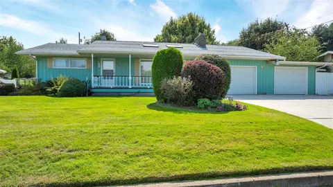 12104 E 9th Ave, Spokane Valley, WA 99206 photo 1