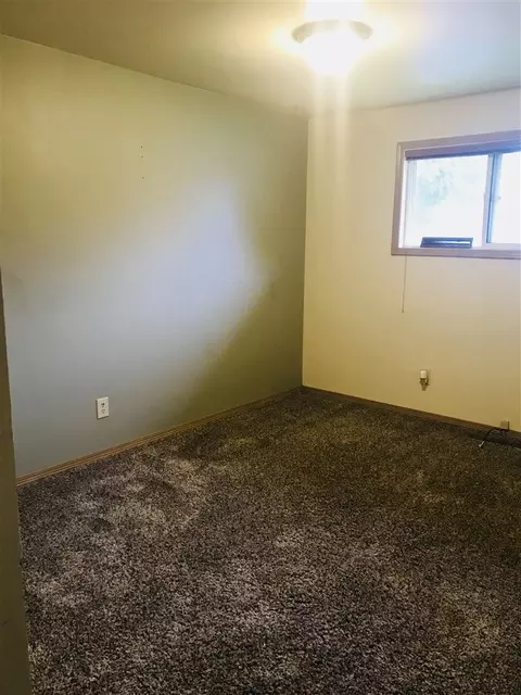 4108 E 12th Ave, Spokane, WA 99202 photo 2