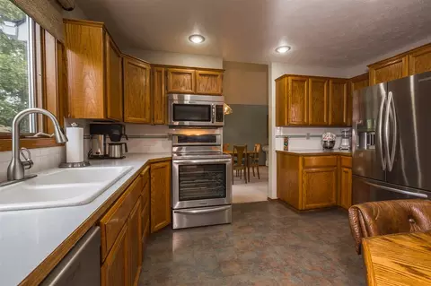 505 E Jack Pine Ct, Spokane, WA 99208 photo 8