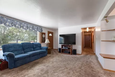 10823 E 16th Ave, Spokane Valley, WA 99206 photo 2