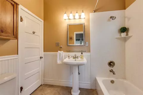 2924 E 16th Ave, Spokane, WA 99223 photo 12