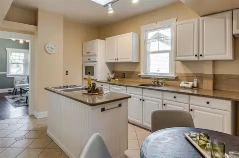 2924 E 16th Ave, Spokane, WA 99223 photo 7