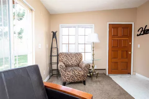 6114 E 10th Ave, Spokane Valley, WA 99212 photo 2