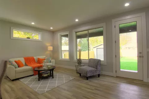 947 E 32nd Ave, Spokane, WA 99203 photo 7