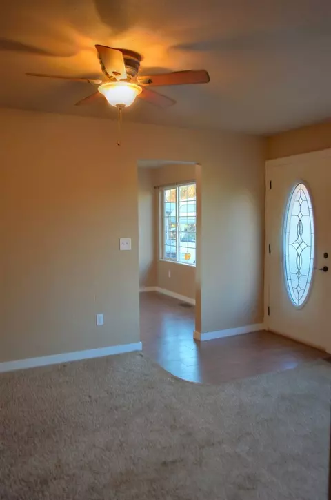924 E Joseph Ave, Spokane, WA 99208 photo 4