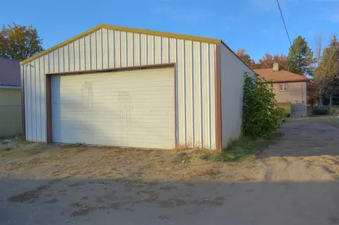 924 E Joseph Ave, Spokane, WA 99208 photo 2