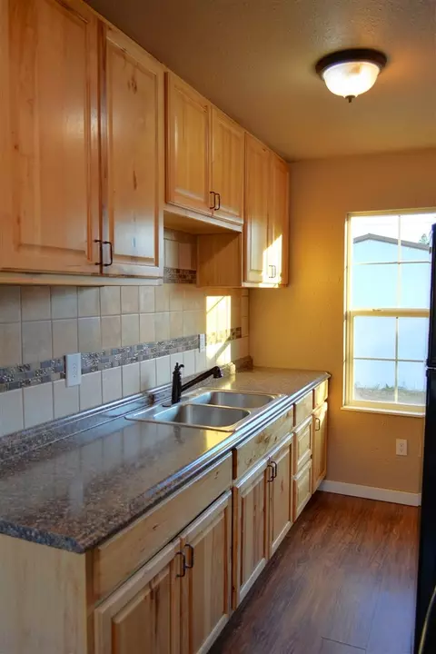 924 E Joseph Ave, Spokane, WA 99208 photo 6