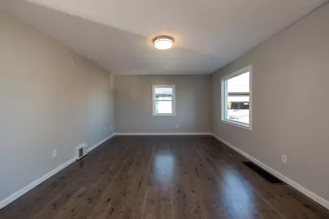 308 E Wabash Ave, Spokane, WA 99207 photo 4