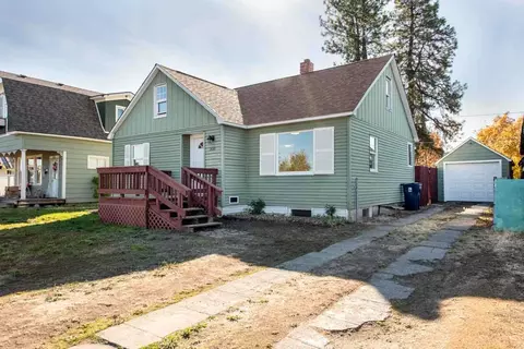 308 E Wabash Ave, Spokane, WA 99207 photo 2