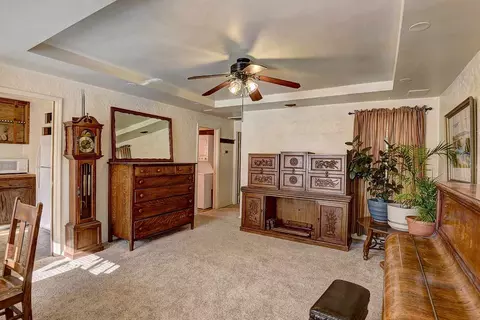 227 E 18th Ave, Spokane, WA 99203 photo 2