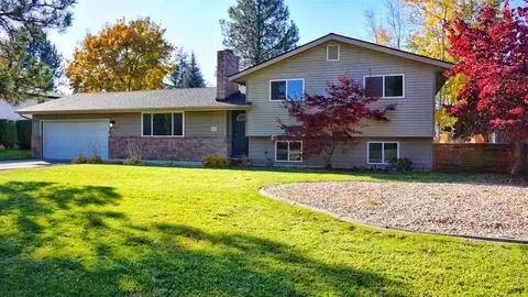 11616 E Lenora Dr, Spokane, WA 99206 photo 1