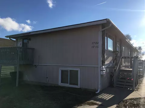 1708 E Sanson Ave, Spokane, WA 99207 photo 1