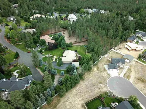 16630 N Columbus Dr, Colbert, WA 99208 photo 2