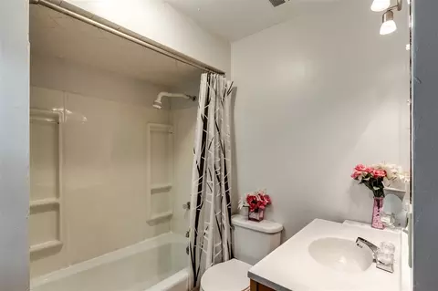 2221 Everett Ave, Spokane, WA 99207 photo 9