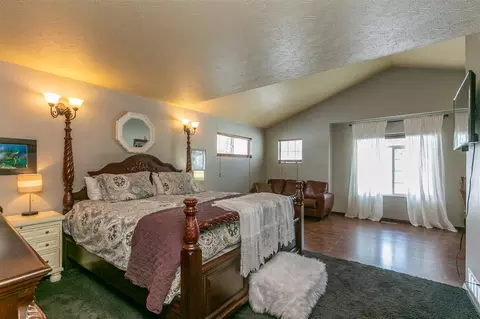 11202 E 17th Ave, Spokane Valley, WA 99206 photo 8