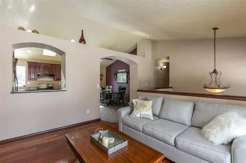 11202 E 17th Ave, Spokane Valley, WA 99206 photo 3