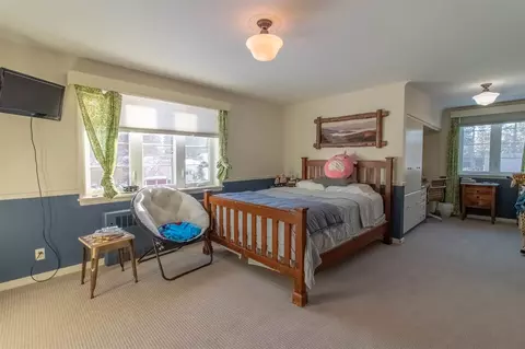 1118 E Overbluff Rd, Spokane, WA 99203 photo 12