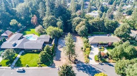 422 E 14th Ave, Spokane, WA 99203 photo 11